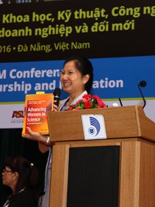 Phuong Nguyen, country director, Vietnam Education Foundation, moderated a panel discussion about critical competencies to develop a career--after leading an exercise that encouraged women to close their eyes and take a risk.