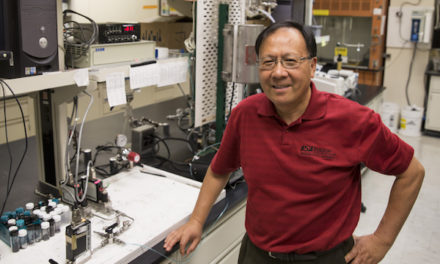 Capturing carbon dioxide and imaginations: Jerry Lin leads next generation of researchers