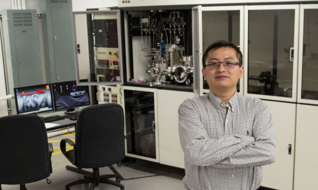 Yuji Zhao makes light work of quantum computing