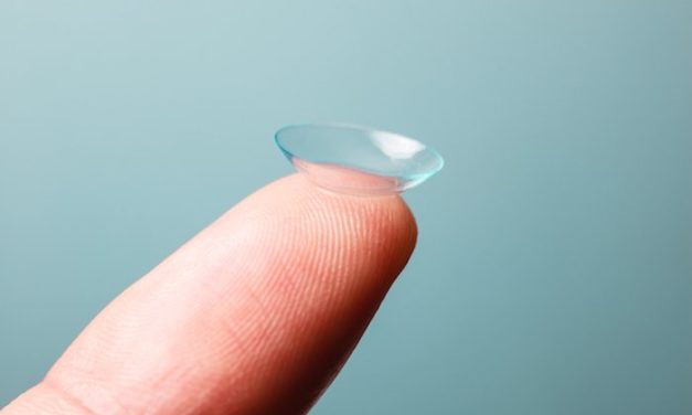The Environmental Issue with Contact Lenses No One Is Talking About