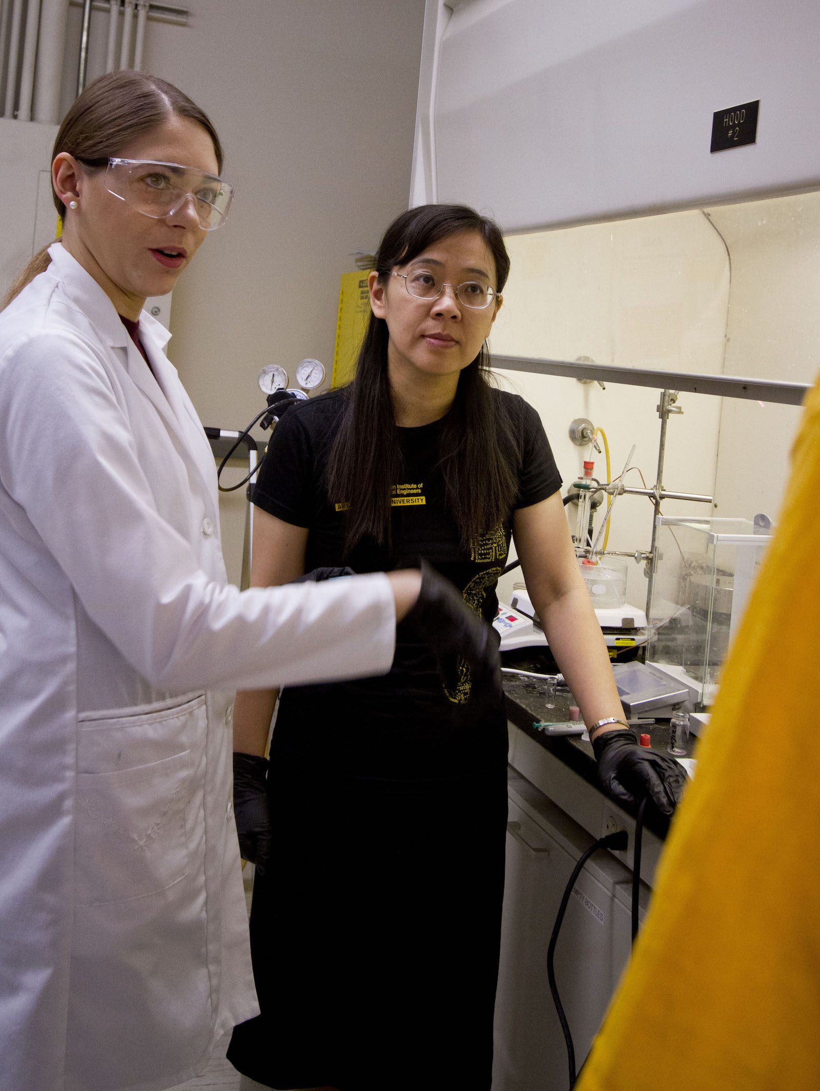 Lenore Dai in a lab