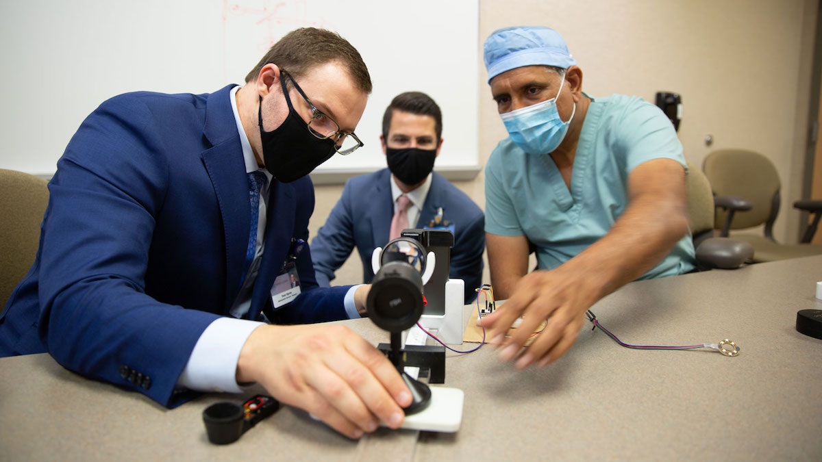 Dean Spyres, Pete Pallagi and Dr. Dave Patel conduct a demonstration at Mayo Clinic.