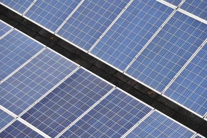 To save solar panels from landfills, US startup is smashing them instead